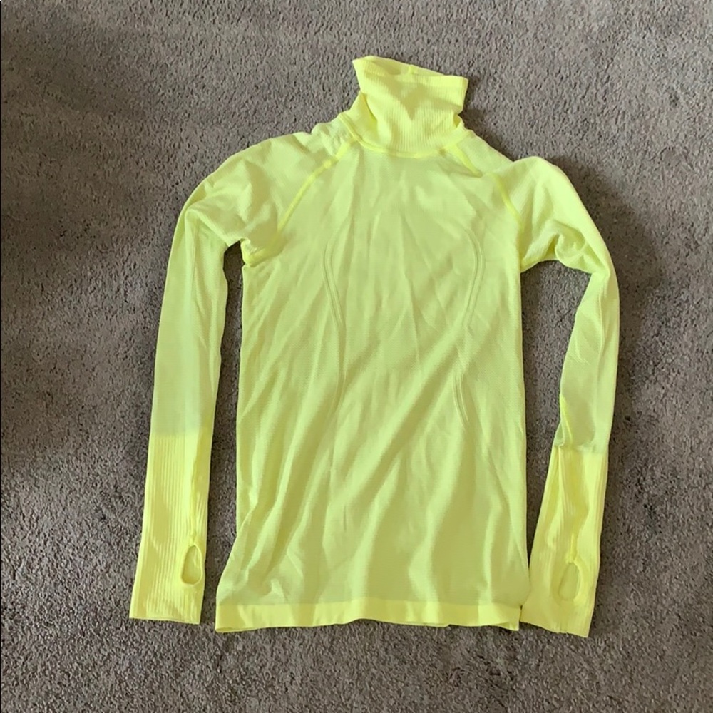 lululemon LS swiftly